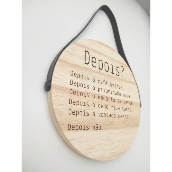 Placa Decorativa Redonda Madeira Para Porta E Parede- Depois - Image 2